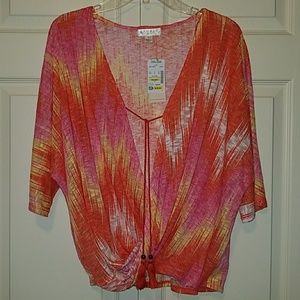 NWT - Ladies blouse -perfect for spring